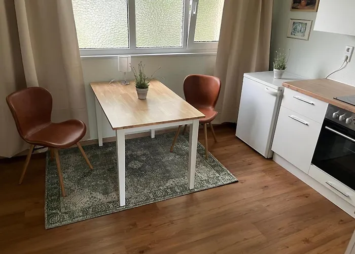 Ruhige Gartenwohnung Lejlighed *